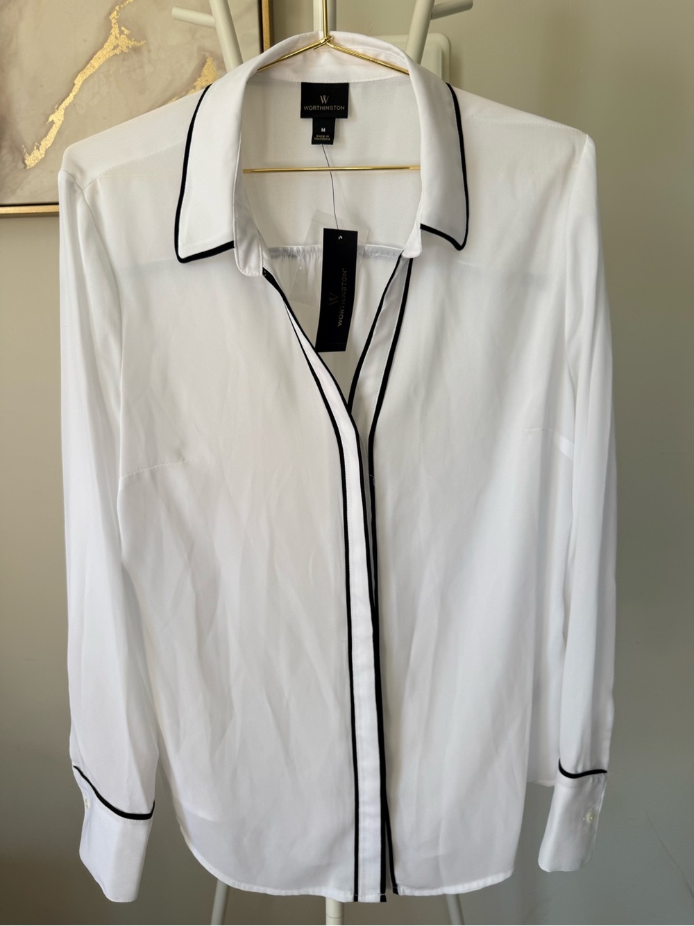 Worthington White Button-Up Shirt with Black Trim